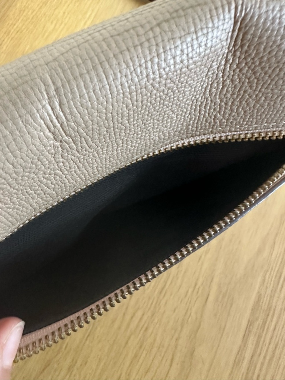 Burberry Crossbody Bag - Picture 7 of 17